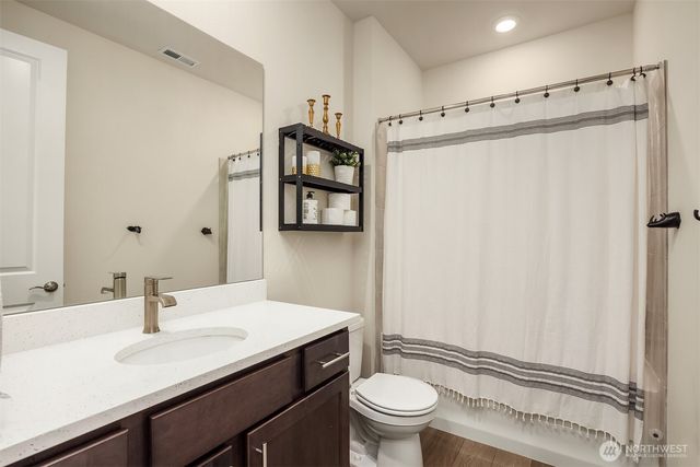 13822 127th Street NE, Lake Stevens, WA 98258