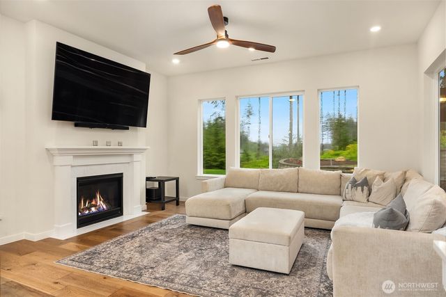 13822 127th Street NE, Lake Stevens, WA 98258
