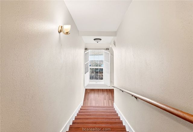 1308 Roanoke Court, College Station, TX 77845