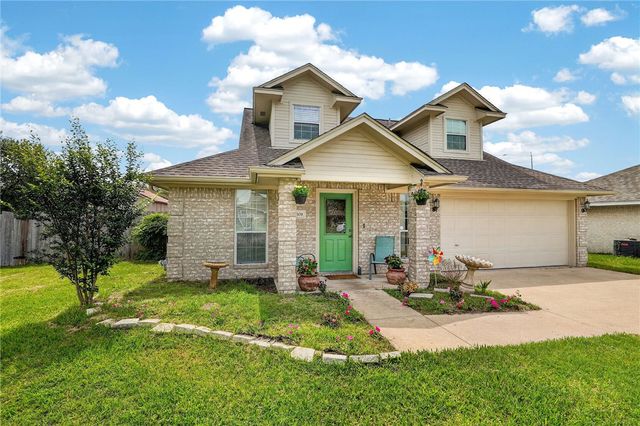 1308 Roanoke Court, College Station, TX 77845
