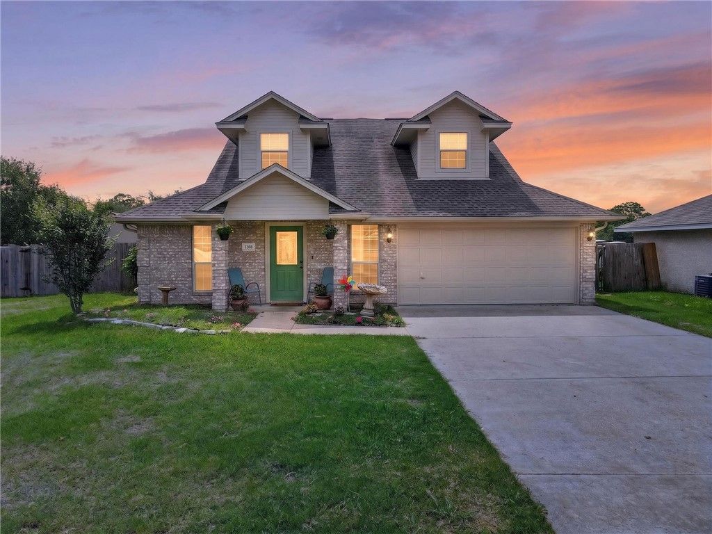 1308 Roanoke Court, College Station, TX 77845