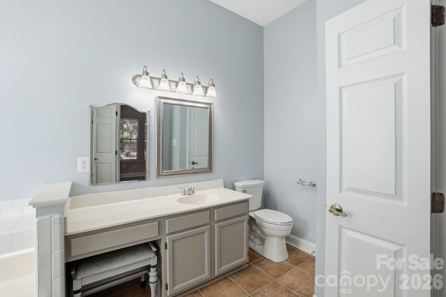 6119 Park Hill Road, Charlotte, NC 28277