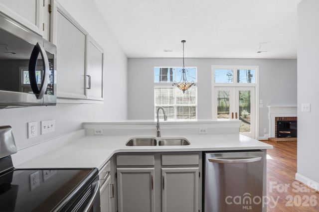 6119 Park Hill Road, Charlotte, NC 28277