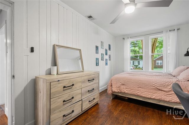 332 E 56th Street, Savannah, GA 31405
