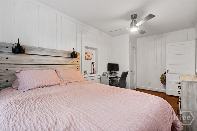 332 E 56th Street, Savannah, GA 31405