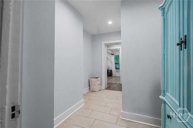 332 E 56th Street, Savannah, GA 31405