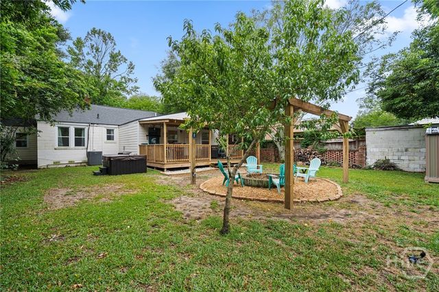 332 E 56th Street, Savannah, GA 31405