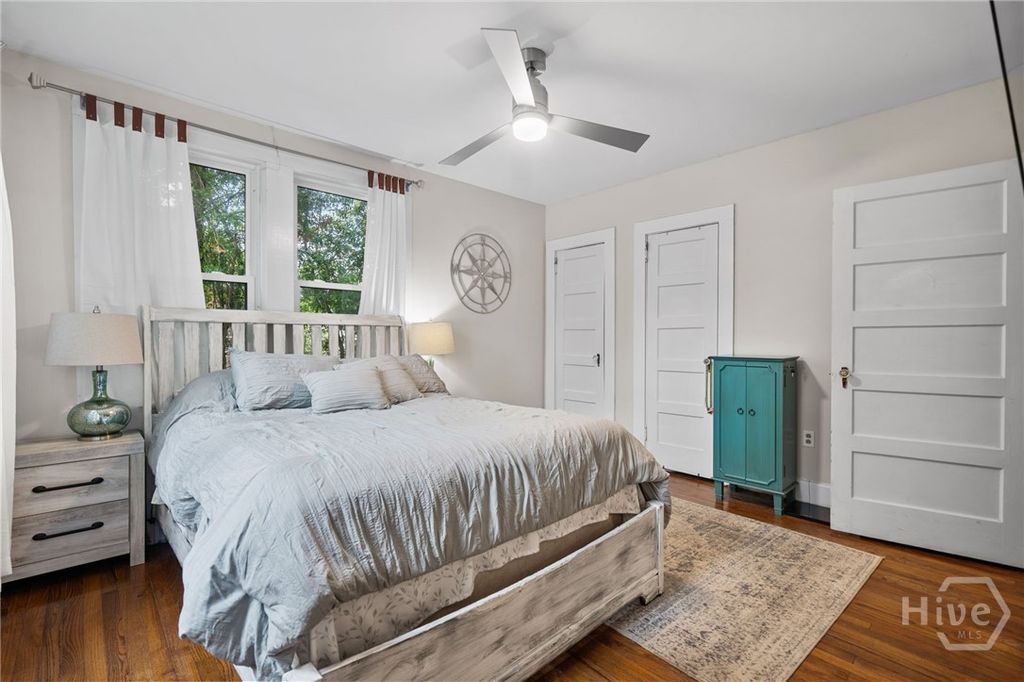 Image 15 of property listing at 332 E 56th Street, Savannah, GA 31405