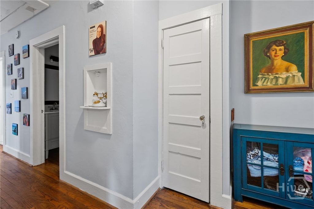 Image 21 of property listing at 332 E 56th Street, Savannah, GA 31405