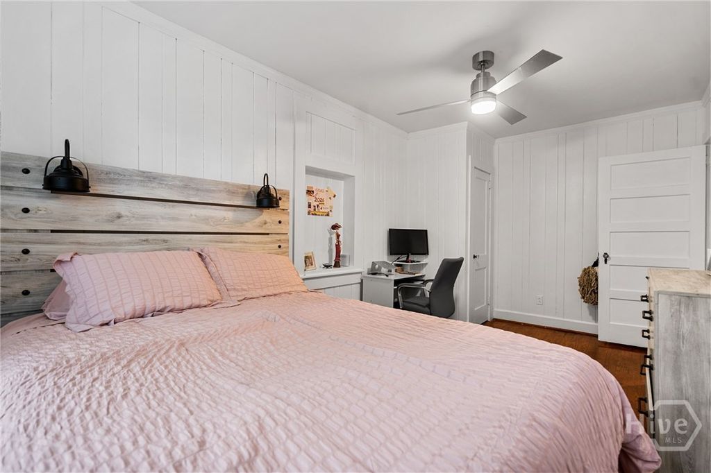 Image 25 of property listing at 332 E 56th Street, Savannah, GA 31405