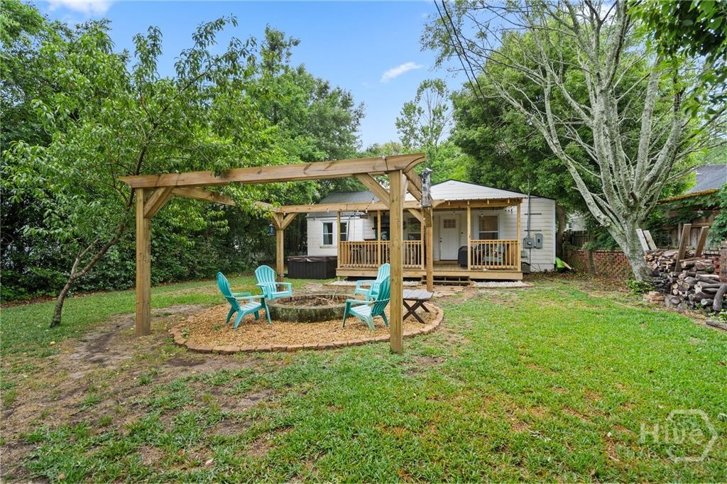 Image 37 of property listing at 332 E 56th Street, Savannah, GA 31405