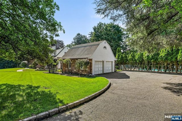 1 Carlyle Place, Hillsdale, NJ 07642
