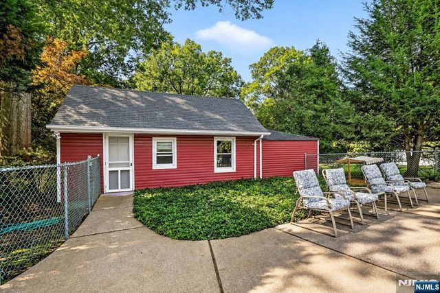 1 Carlyle Place, Hillsdale, NJ 07642