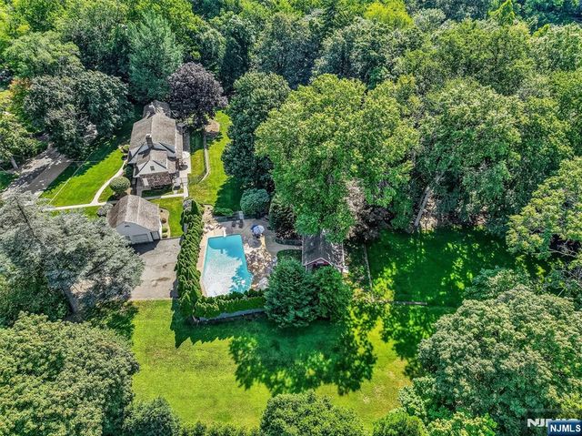 1 Carlyle Place, Hillsdale, NJ 07642