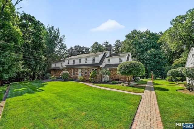 1 Carlyle Place, Hillsdale, NJ 07642