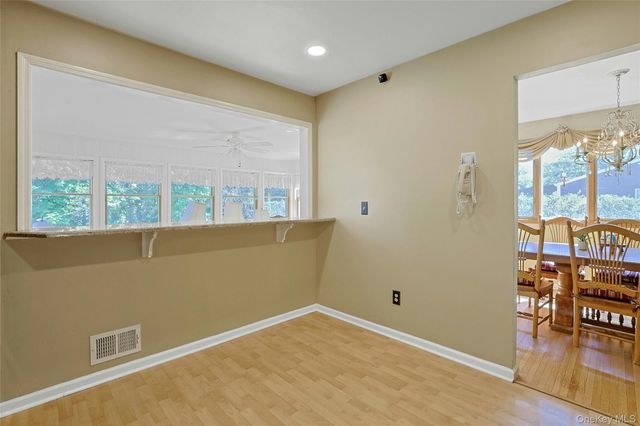 21 Kreuz Drive, West Nyack, NY 10994