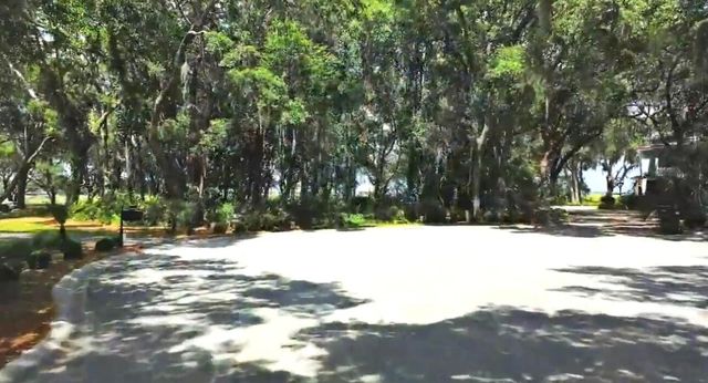 628 Parrot Point Drive, Charleston, SC 29412
