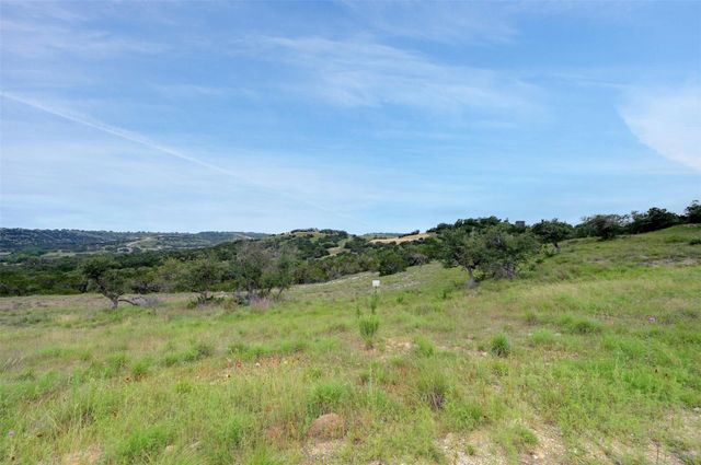 523 Big Sky CT, Blanco, TX 78606
