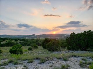 523 Big Sky CT, Blanco, TX 78606