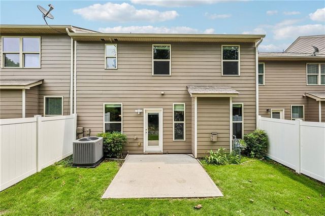 3275 Castleberry Village Drive, Cumming, GA 30040