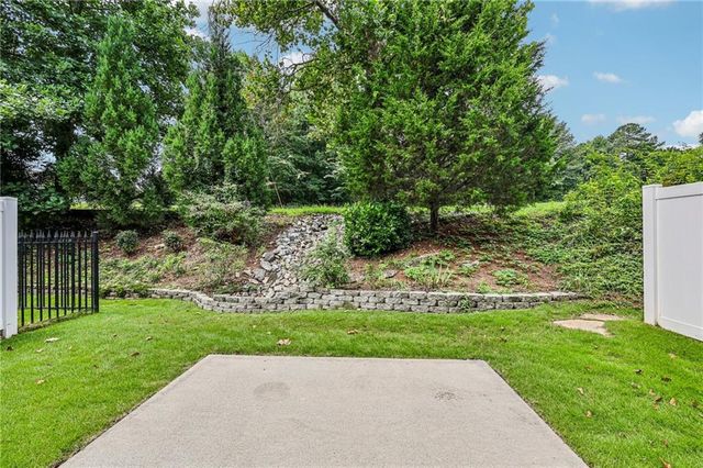 3275 Castleberry Village Drive, Cumming, GA 30040