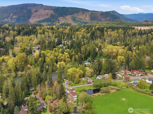 17828 115th Street NE, Granite Falls, WA 98252
