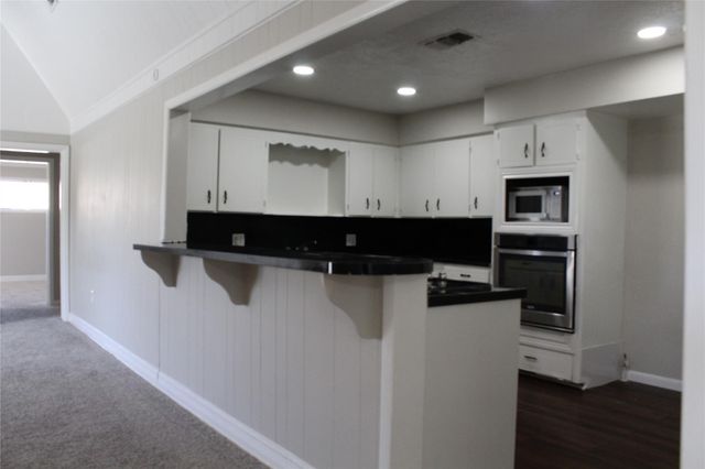 817 Hudler Street, La Marque, TX 77568