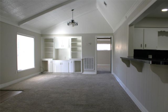 817 Hudler Street, La Marque, TX 77568