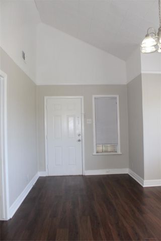 817 Hudler Street, La Marque, TX 77568