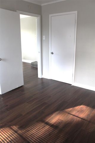 817 Hudler Street, La Marque, TX 77568