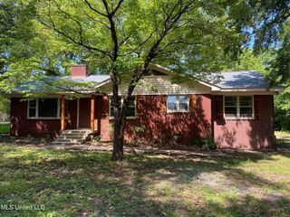 4605 Highway 51, Senatobia, MS 38668