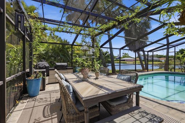 5378 SARAPOINTE COURT, Sarasota, FL 34232