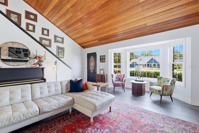 5378 SARAPOINTE COURT, Sarasota, FL 34232