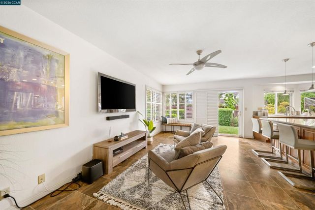 3237 Vera Cruz Dr, San Ramon, CA 94583