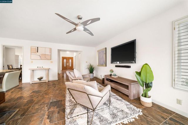3237 Vera Cruz Dr, San Ramon, CA 94583