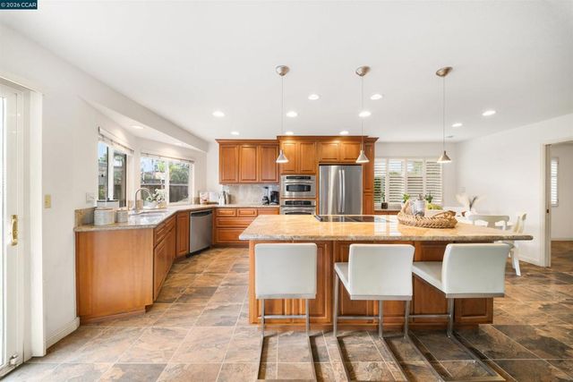 3237 Vera Cruz Dr, San Ramon, CA 94583