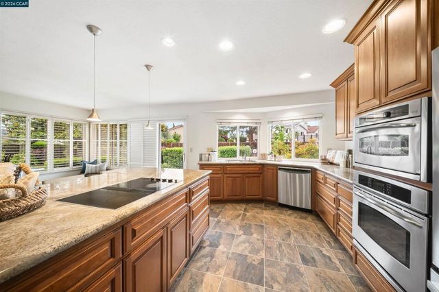 3237 Vera Cruz Dr, San Ramon, CA 94583