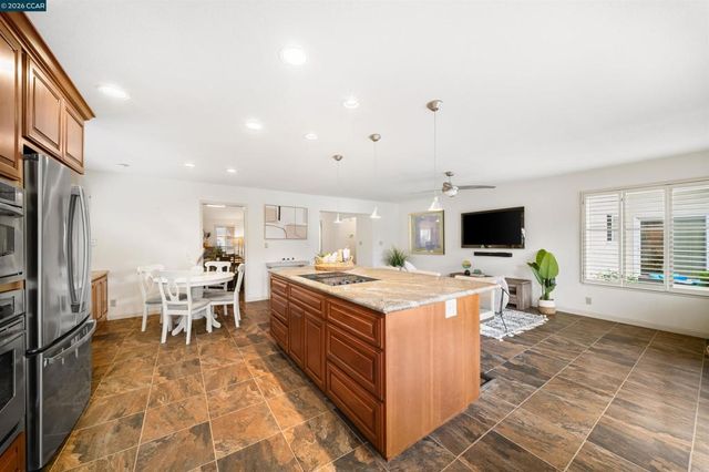 3237 Vera Cruz Dr, San Ramon, CA 94583