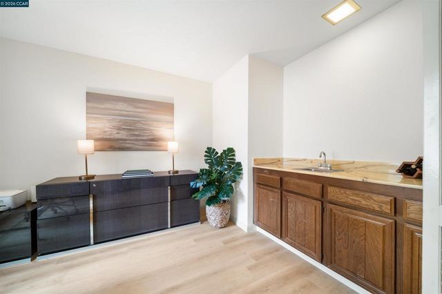 3237 Vera Cruz Dr, San Ramon, CA 94583