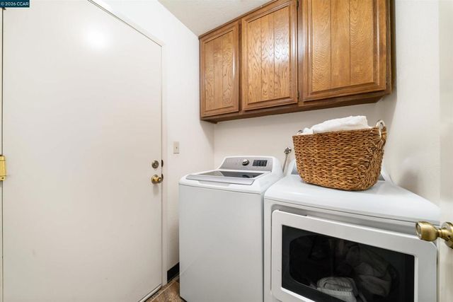 3237 Vera Cruz Dr, San Ramon, CA 94583