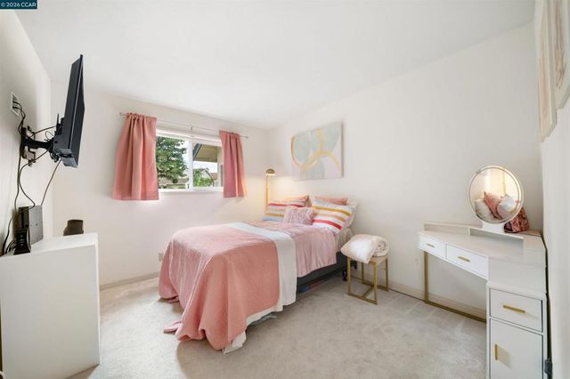 3237 Vera Cruz Dr, San Ramon, CA 94583