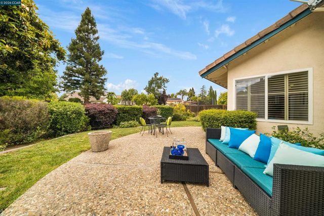 3237 Vera Cruz Dr, San Ramon, CA 94583