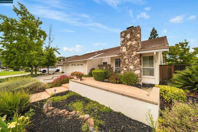 3237 Vera Cruz Dr, San Ramon, CA 94583