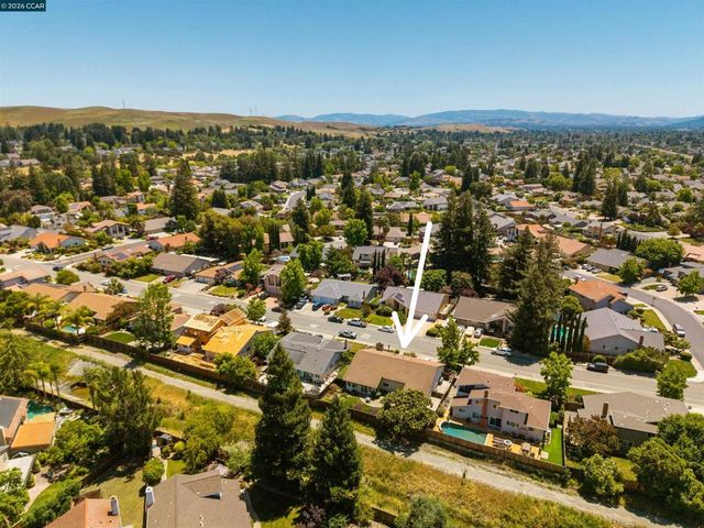 3237 Vera Cruz Dr, San Ramon, CA 94583