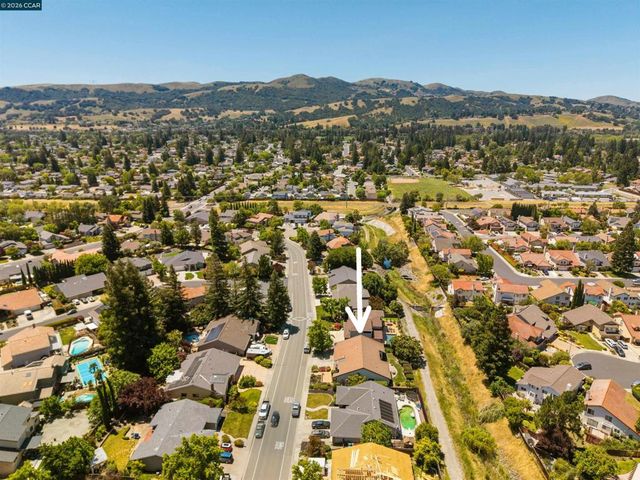 3237 Vera Cruz Dr, San Ramon, CA 94583