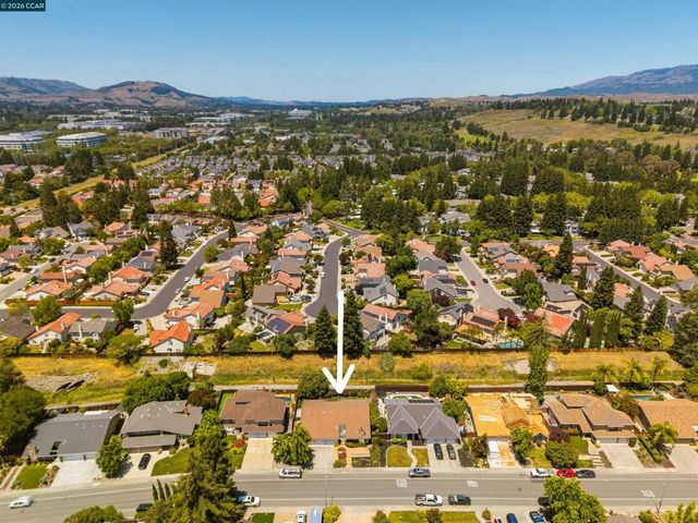 3237 Vera Cruz Dr, San Ramon, CA 94583