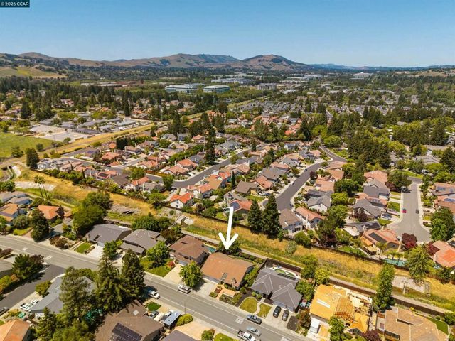 3237 Vera Cruz Dr, San Ramon, CA 94583