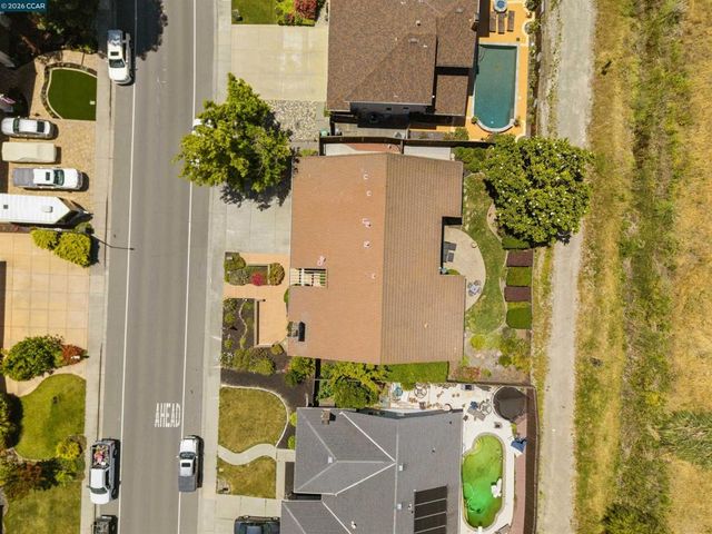 3237 Vera Cruz Dr, San Ramon, CA 94583