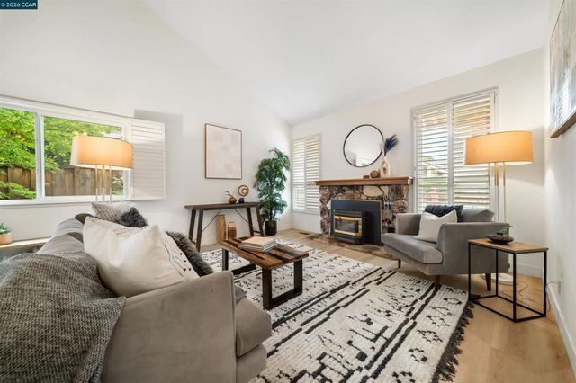 3237 Vera Cruz Dr, San Ramon, CA 94583
