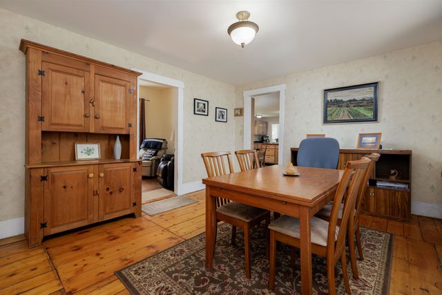 111 East Gilson Avenue, Hartford, VT 05059